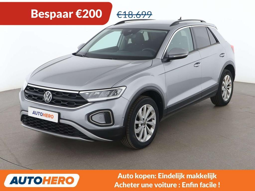 Volkswagen T-Roc 1.0 TSI Life (année de construction 2022), Argent ou Gris, Achat, Euro 6, Boîte manuelle