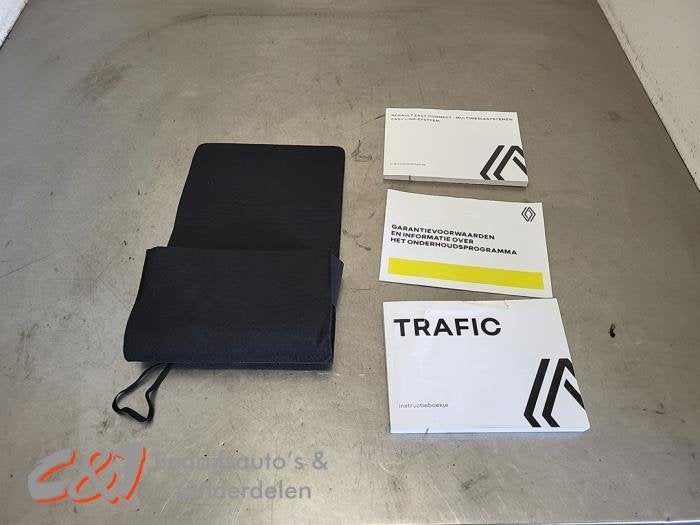 Livret d'instructions d'un Renault Trafic, Renault, -, 3 mois de garantie, Utilisé