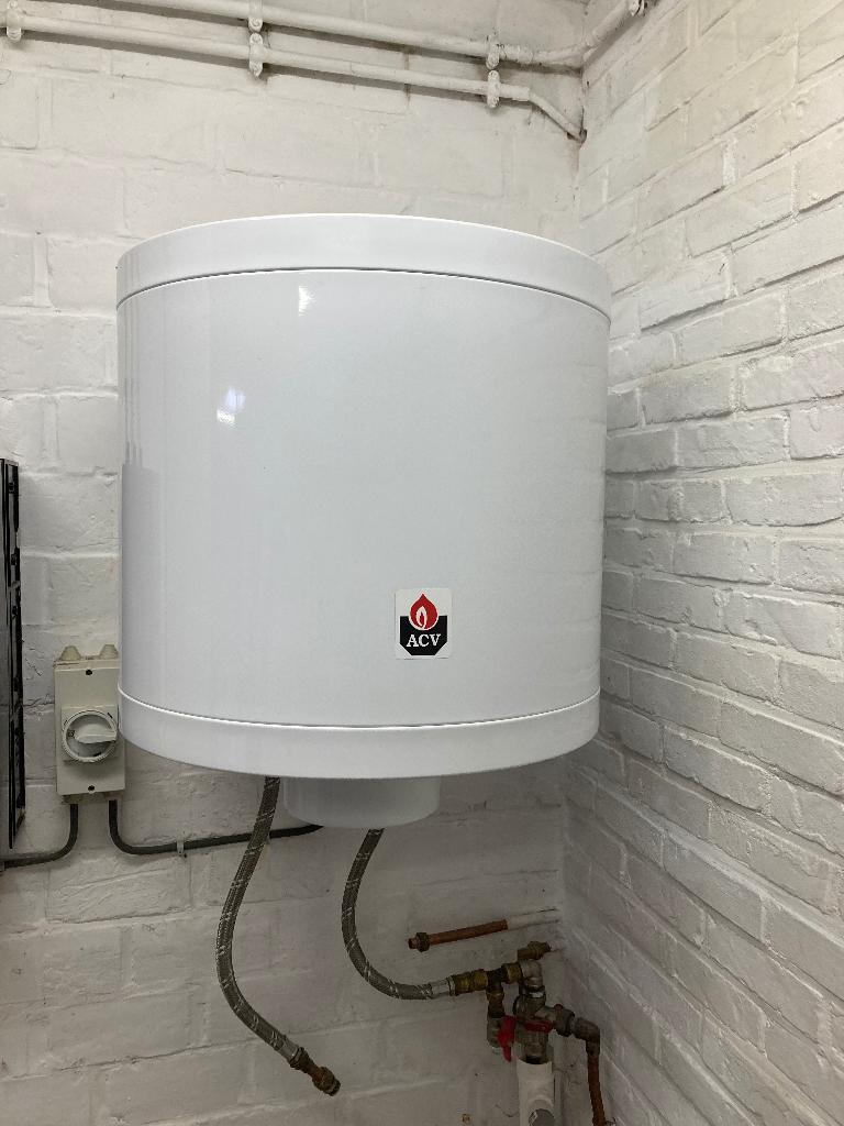 Elektrische warmwaterboiler ACV, Doe-het-zelf en Bouw, Chauffageketels en Boilers, 20 tot 100 liter, Ophalen, Gebruikt, Boiler