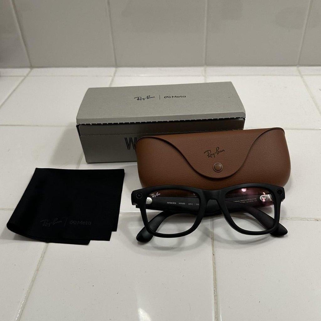 Ray-Ban dames zonnebril zwart en bruin, Zonnebril, Zwart, Ophalen of Verzenden, Zo goed als nieuw