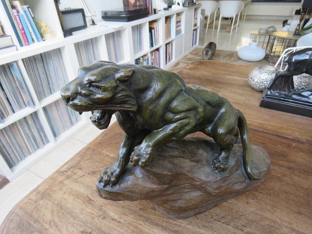 Panthère sur rocher Armand Fagotto en céramique Art Déco, Enlèvement ou Envoi, Art deco, Gips, Statue