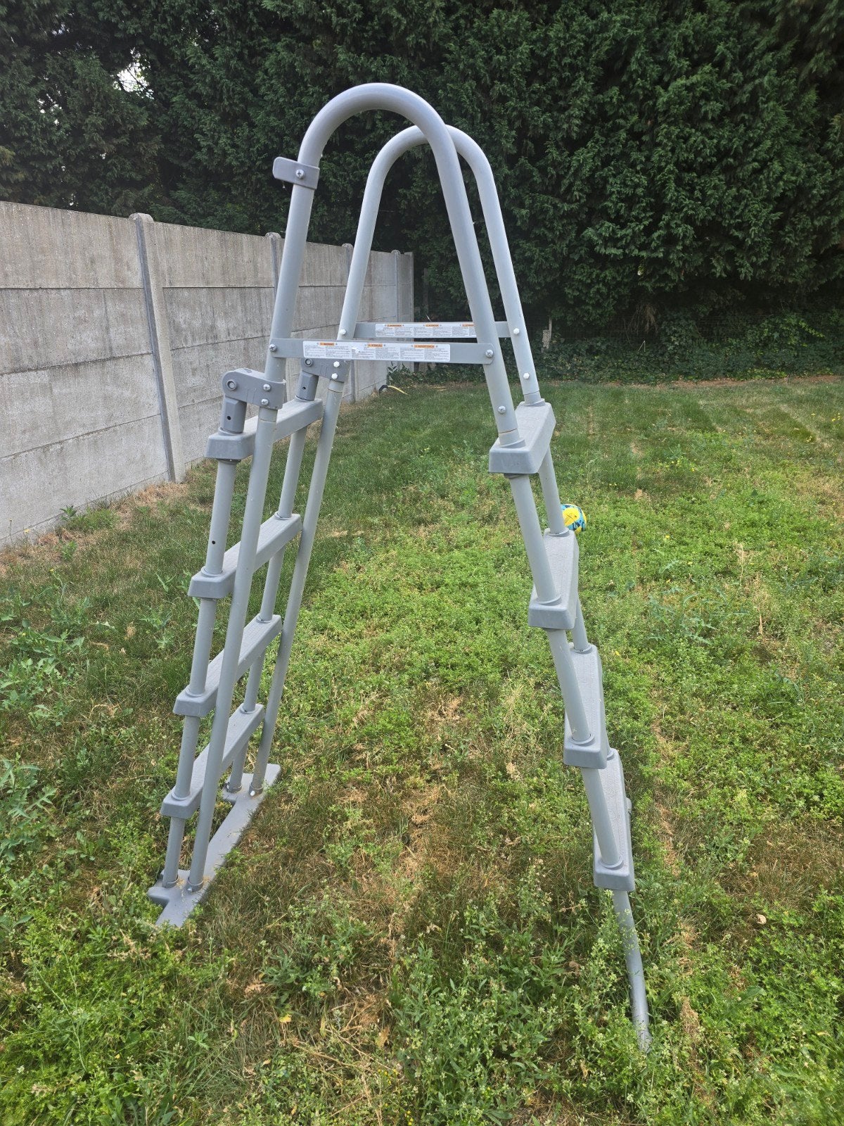 Zwembadtrap bestway, Ophalen