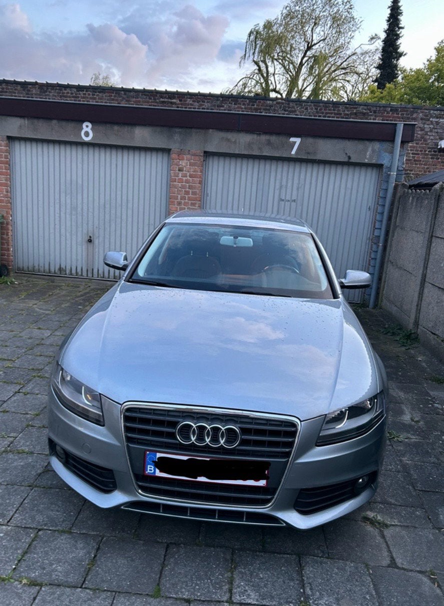 Audi A4 1.8 tfsi automaat benzine EXPORT, Auto's, Automaat, A4, Particulier, Te koop
