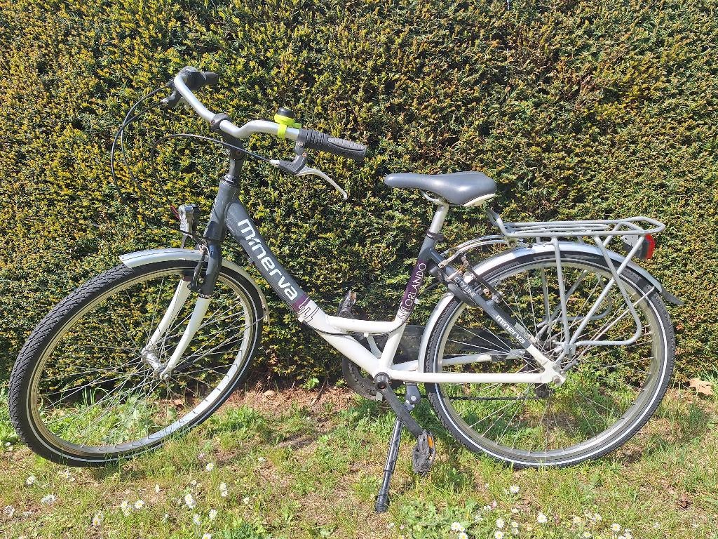 Meisjesfiets Minerva 26 inch, Fietsen en Brommers, Ophalen, 26 inch of meer, Minerva, Versnellingen