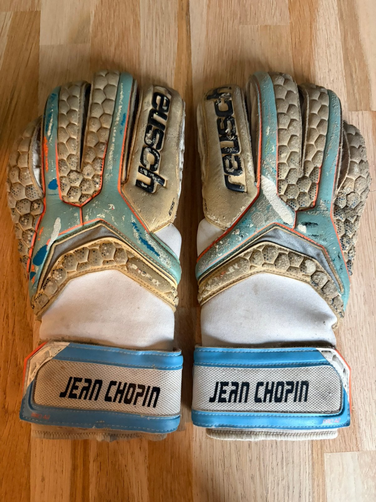 Jean Chopin KV Oostende matchworn match worn handschhoenen, Ophalen of Verzenden, Zo goed als nieuw