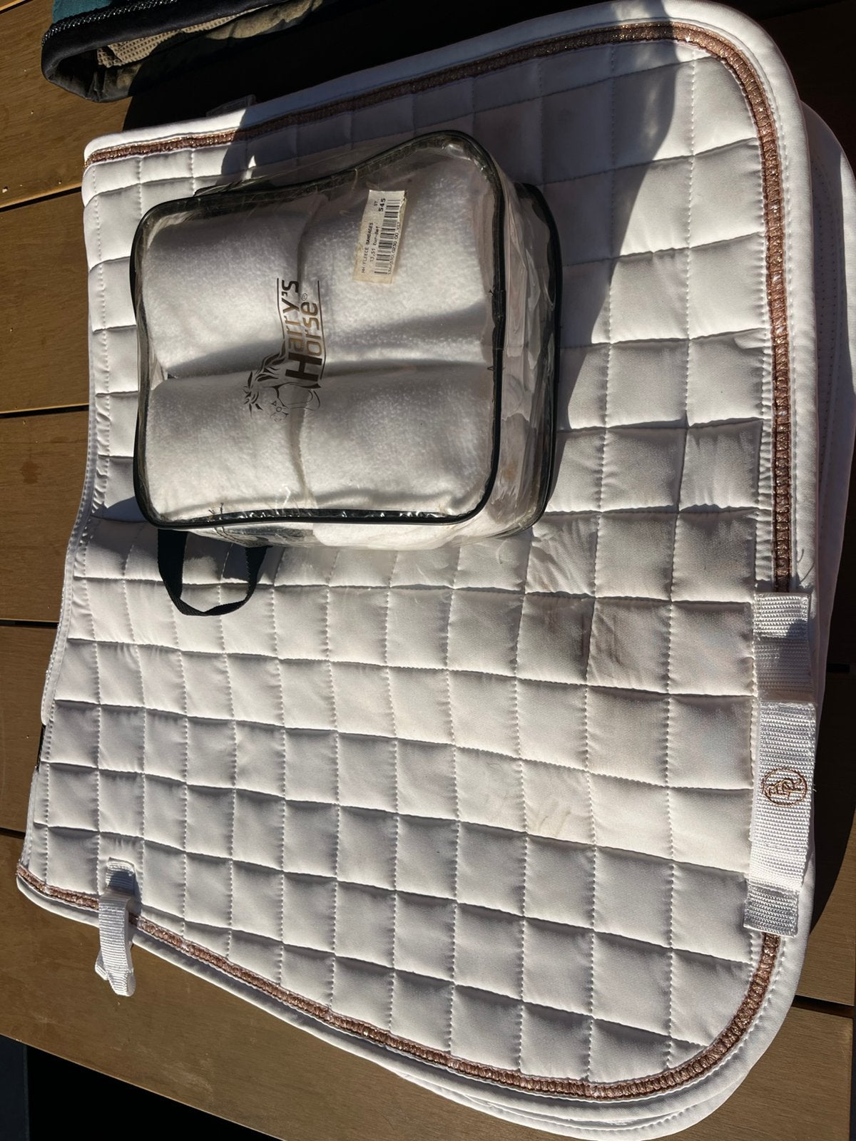 Zadeldoek met bandages, Ophalen, Dressuurdekje, Equestrian Stockholm, Zo goed als nieuw