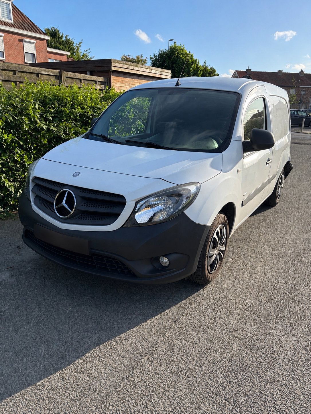 Mercedes Citan 109 CDI 2017 - Schade - 108.000 km (moet weg), Auto's, Voorwielaandrijving, Stof, Wit, Mercedes-Benz