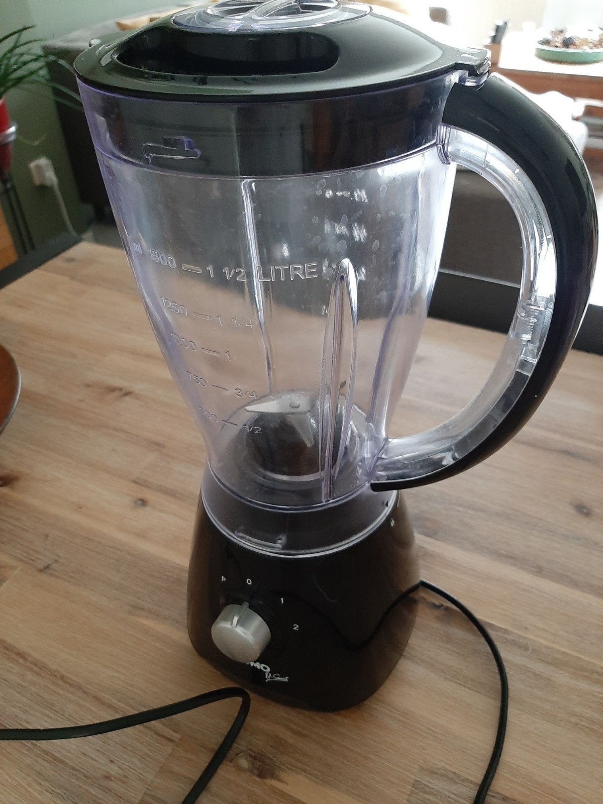 Mixeur pratique 1,5 litre - Noir - Comme neuf/Bon état, Electroménager, Enlèvement, Comme neuf, Mélangeur