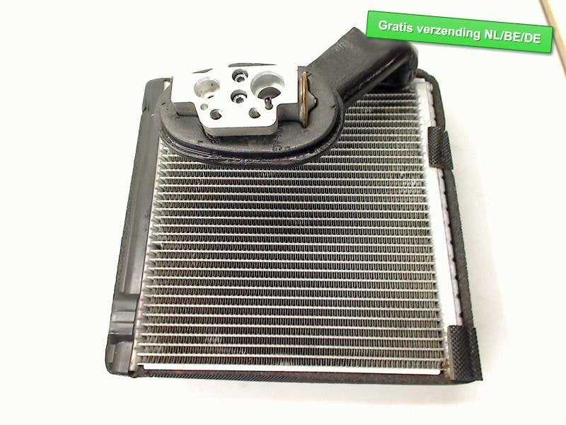 CLIMATISATION CONDENSEUR Passat Variant (365) (1K0820679), Volkswagen, Volkswagen AG, Utilisé, Kundenbetreuung@volkswagen.de