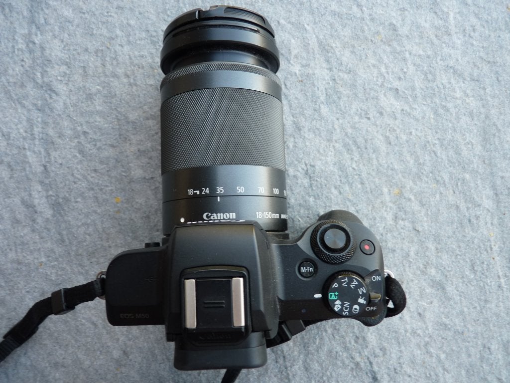 App. Photo Canon EOS M50 - zoom 18-150 mm et objectif 32 mm, TV, Hi-fi & Vidéo, Appareils photo numériques, Chargeur, Enlèvement ou Envoi