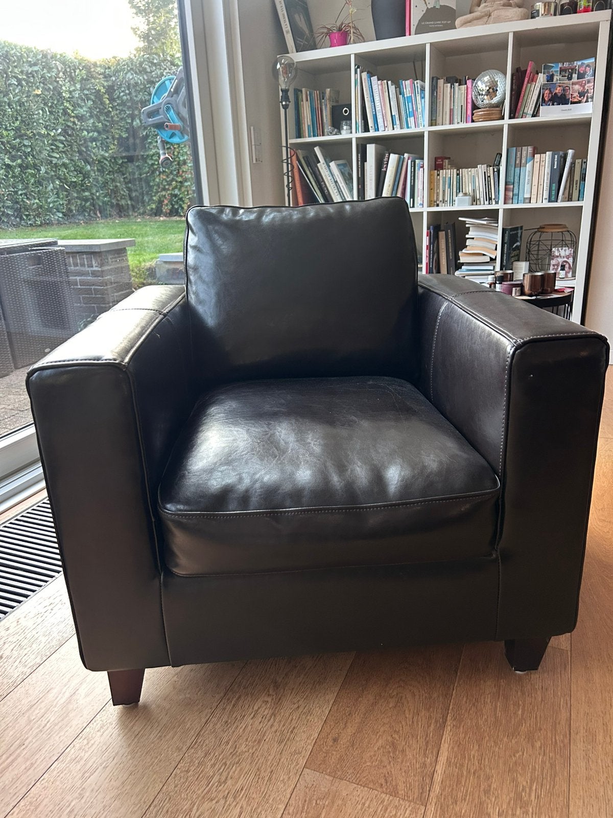 Fauteuil 1 place et méridienne cuir marron très foncé, Huis en Inrichting, Ophalen of Verzenden, Zo goed als nieuw, 75 tot 100 cm