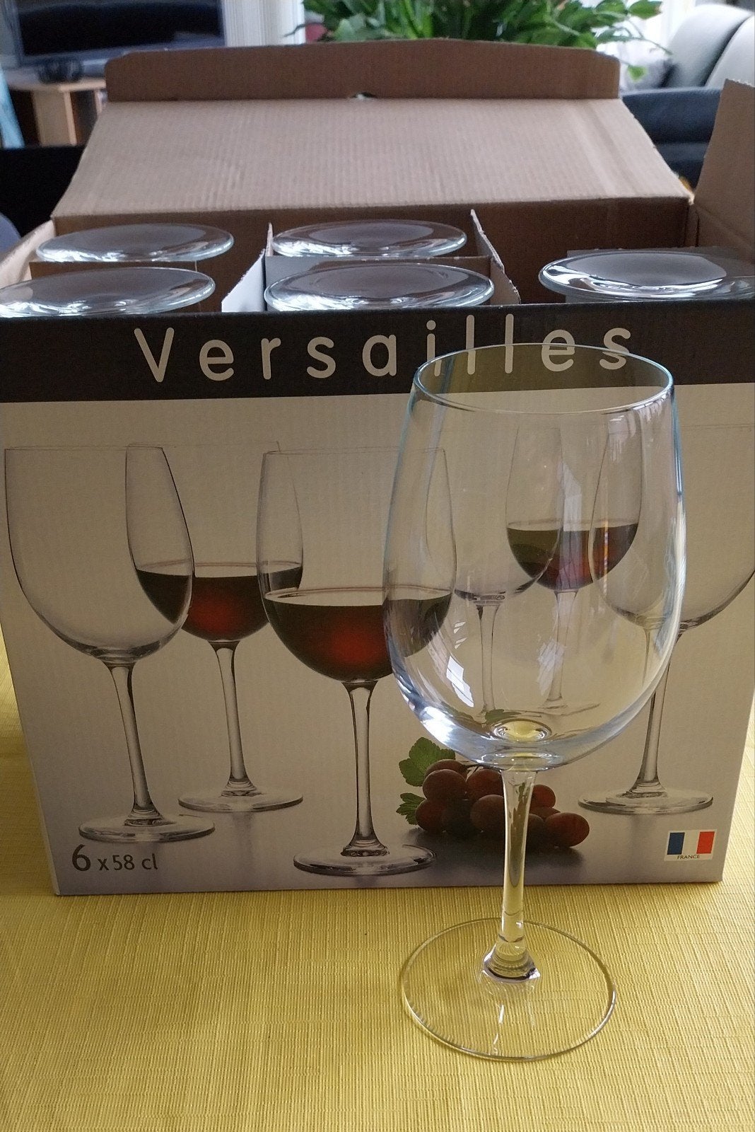 Nieuwe wijnglazen., Verzamelen, Glas en Drinkglazen, Ophalen