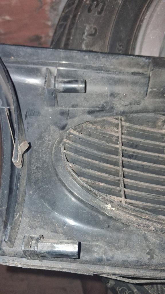 Ford fiesta mk4 en mk5 grille, Ophalen of Verzenden, Ford