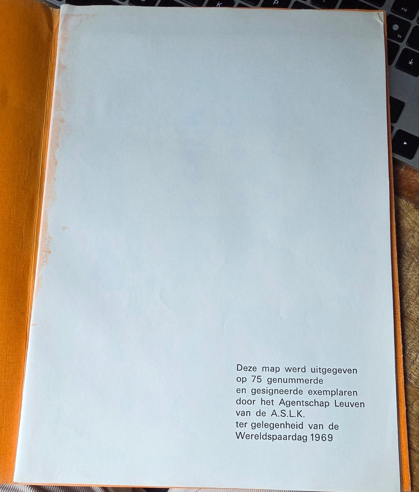 Gravures gesigneerd 1969 (ASLK Leuven wereldspaardag 1969), Antiquités & Art, Enlèvement, Signé