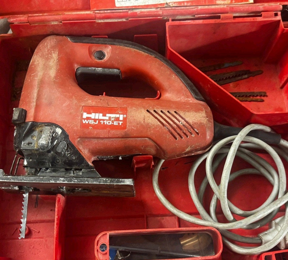 scie à roue Hilti, Enlèvement, Utilisé, Autres types, 600 watts ou plus