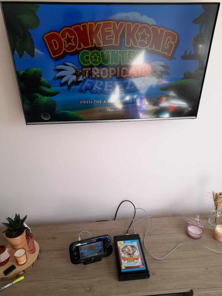 Nintendo wii u zwart/wit/ zelda version (zie inhoud), Enlèvement ou Envoi, Utilisé, Avec jeux