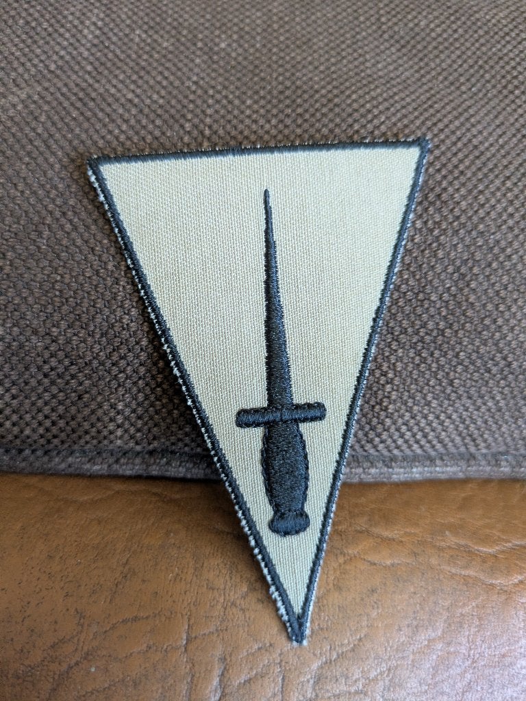 Commando A badge, Verzamelen, Militaria | Algemeen, Ophalen of Verzenden, Landmacht, Embleem of Badge