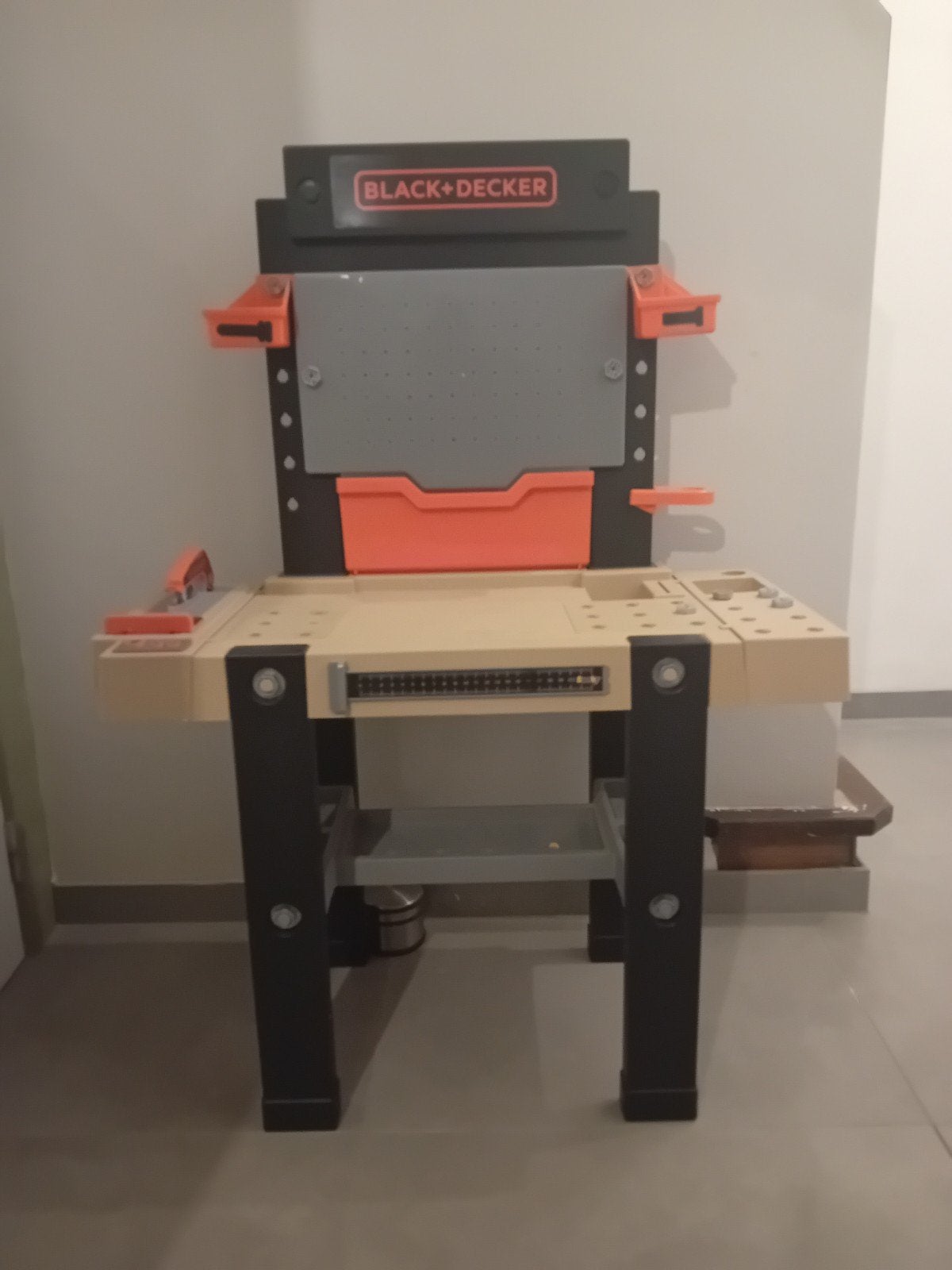 Black&Decker werktafel en vrachtwagen, Ophalen