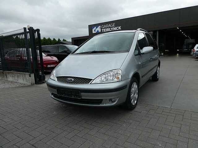 Ford Galaxy 2.0 i 115pk Business 7 plaatsen '05 187000km, Auto's, 1998 cc, Monovolume, Bedrijf, https://public.car-pass.be/vhr/28562fff-6992-4519-aea3-ece0ad4650a6
