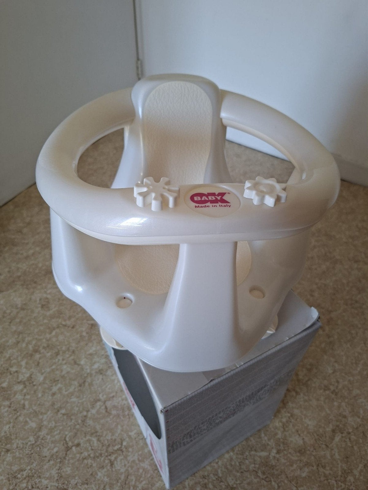 OKBaby Flipper Evolution Badzitje / Babyzitje – Nieuwstaat, Zo goed als nieuw, Badzitje of Badring, Standaard, Ophalen