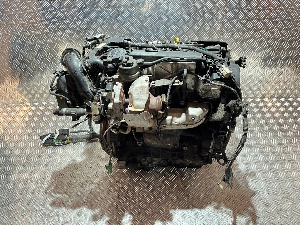 Moteur T8MA Complet KUGA FORD, Envoi, Utilisé, Daihatsu