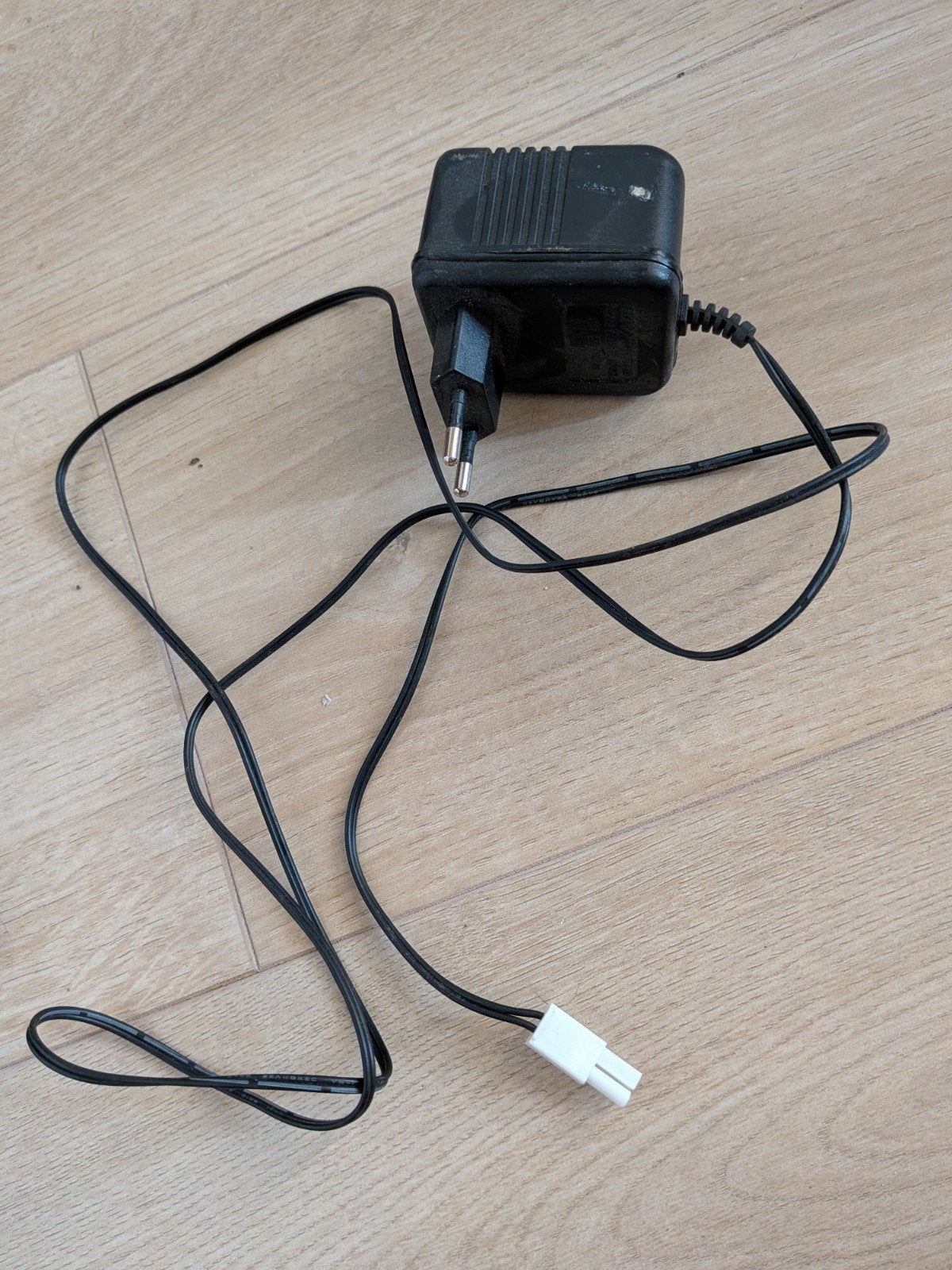 Airsoft charger, Enlèvement ou Envoi