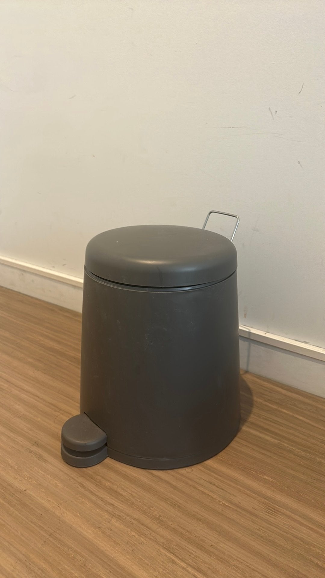 Vuilnisbak in de badkamer, Ophalen of Verzenden, Zo goed als nieuw