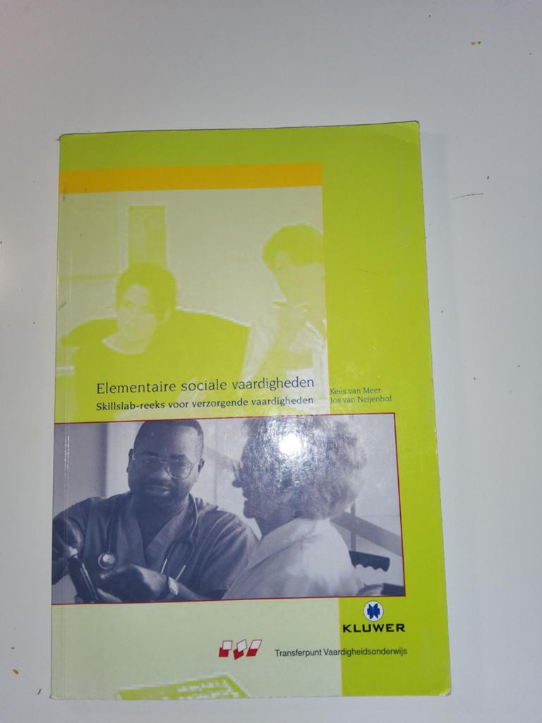Elementaire sociale vaardigheden, Boeken, Ophalen of Verzenden, Gelezen