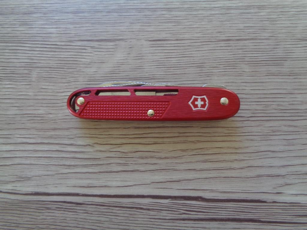 Victorinox Synergy Alox, Enlèvement, Armée de terre, Couteau ou Poignard