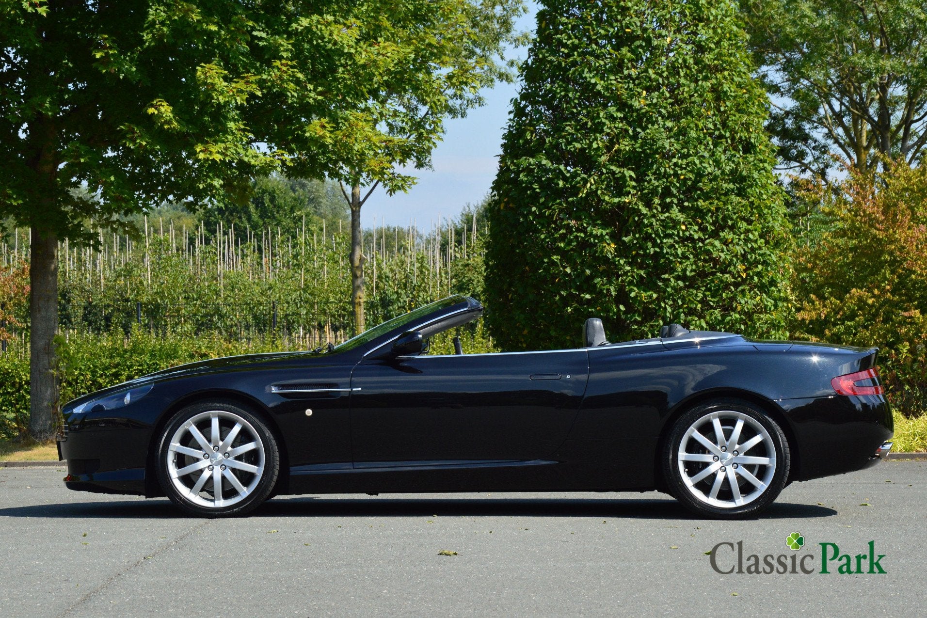 Aston Martin DB9 Volante (bj 2005, automaat), Auto's, Automaat, Achterwielaandrijving, 5935 cc, Lederen bekleding