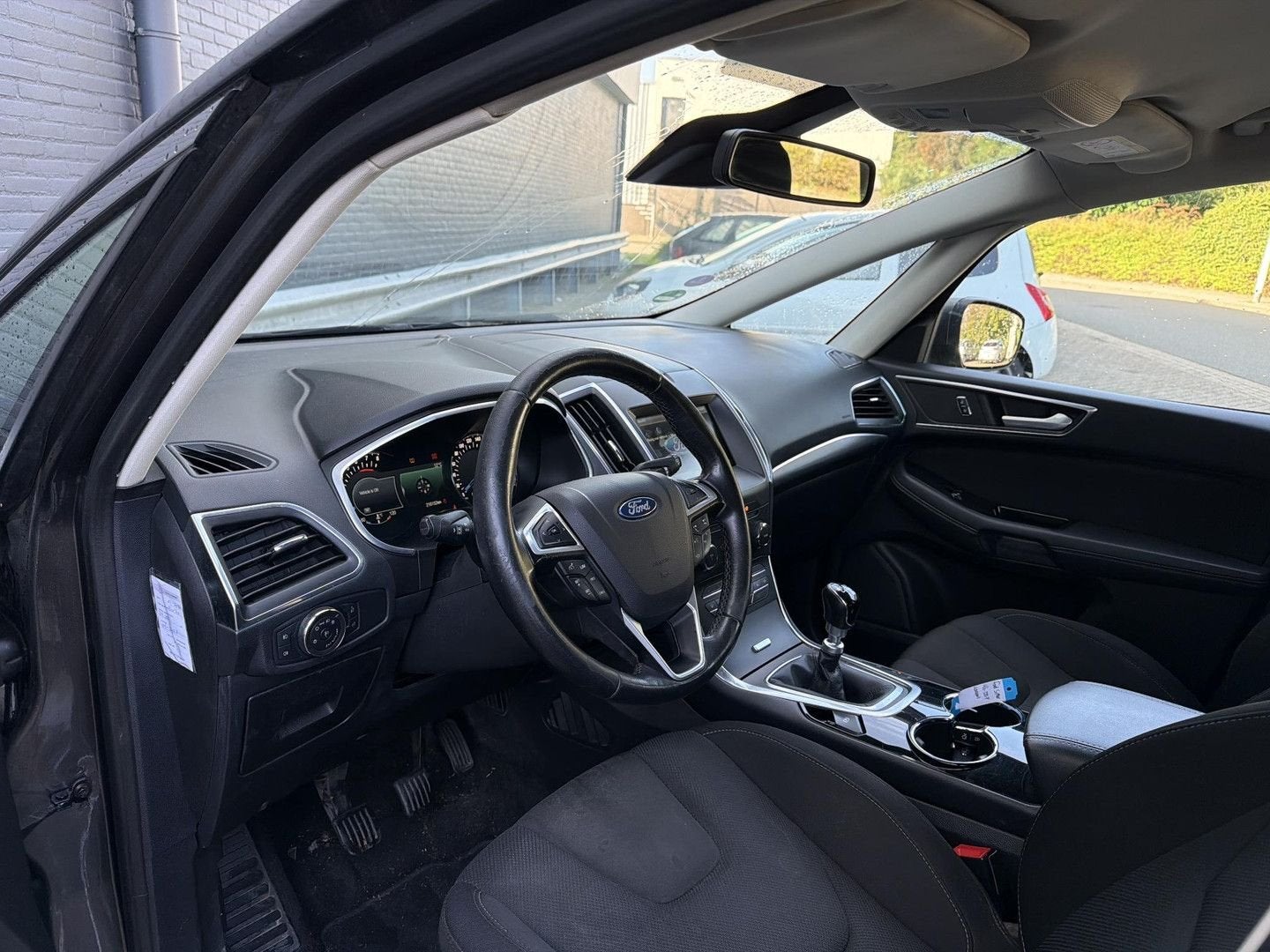 Ford S-Max 1.5 Titanium | Cruise | Climate | Navi | Stoelver, Argent ou Gris, Entreprise, 149 g/km, Boîte manuelle