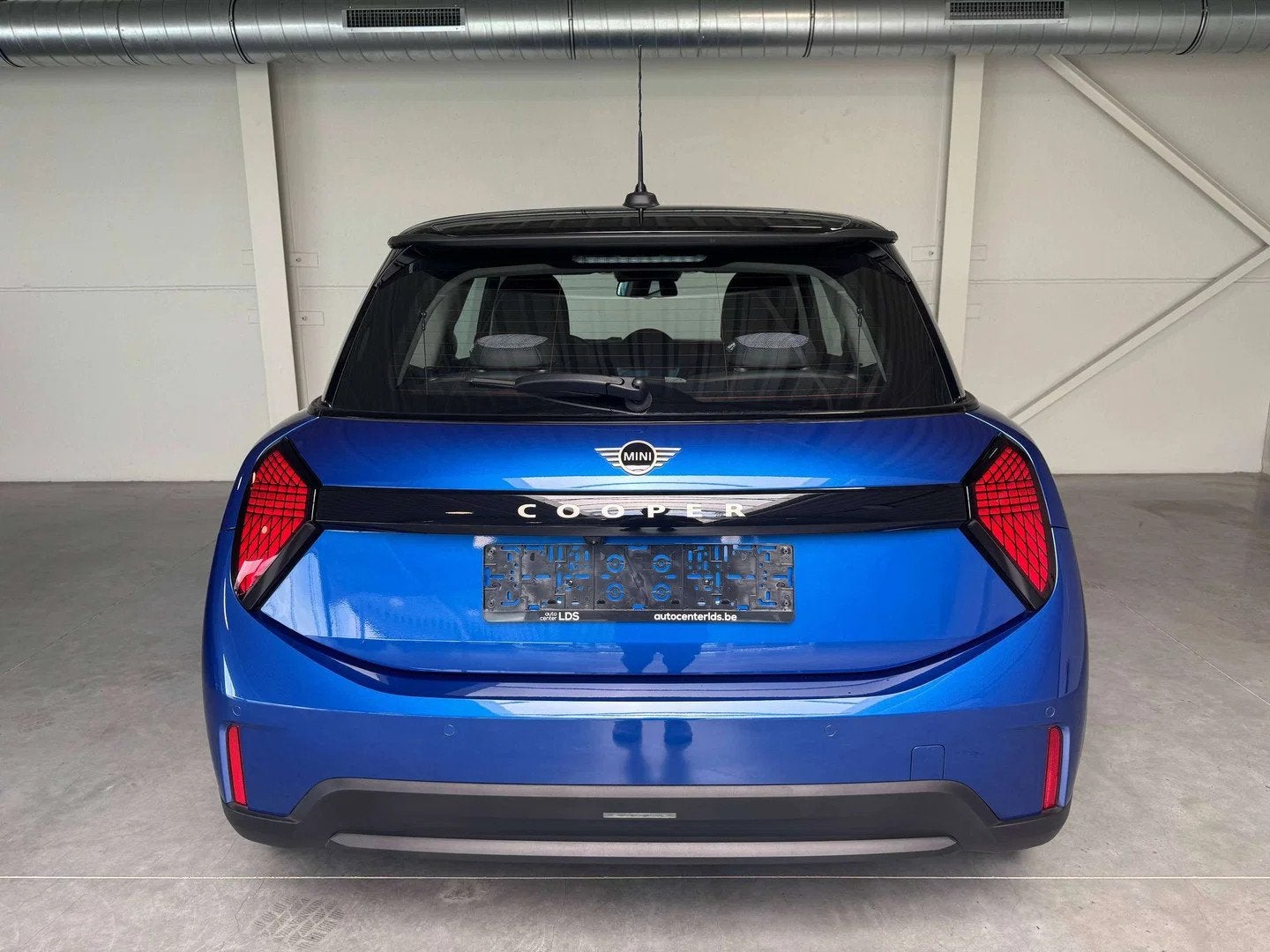 MINI Cooper Mini 1.5A C - Camera - Apple Carplay- Android au, Automaat, 4 zetels, Gebruikt, Zwart