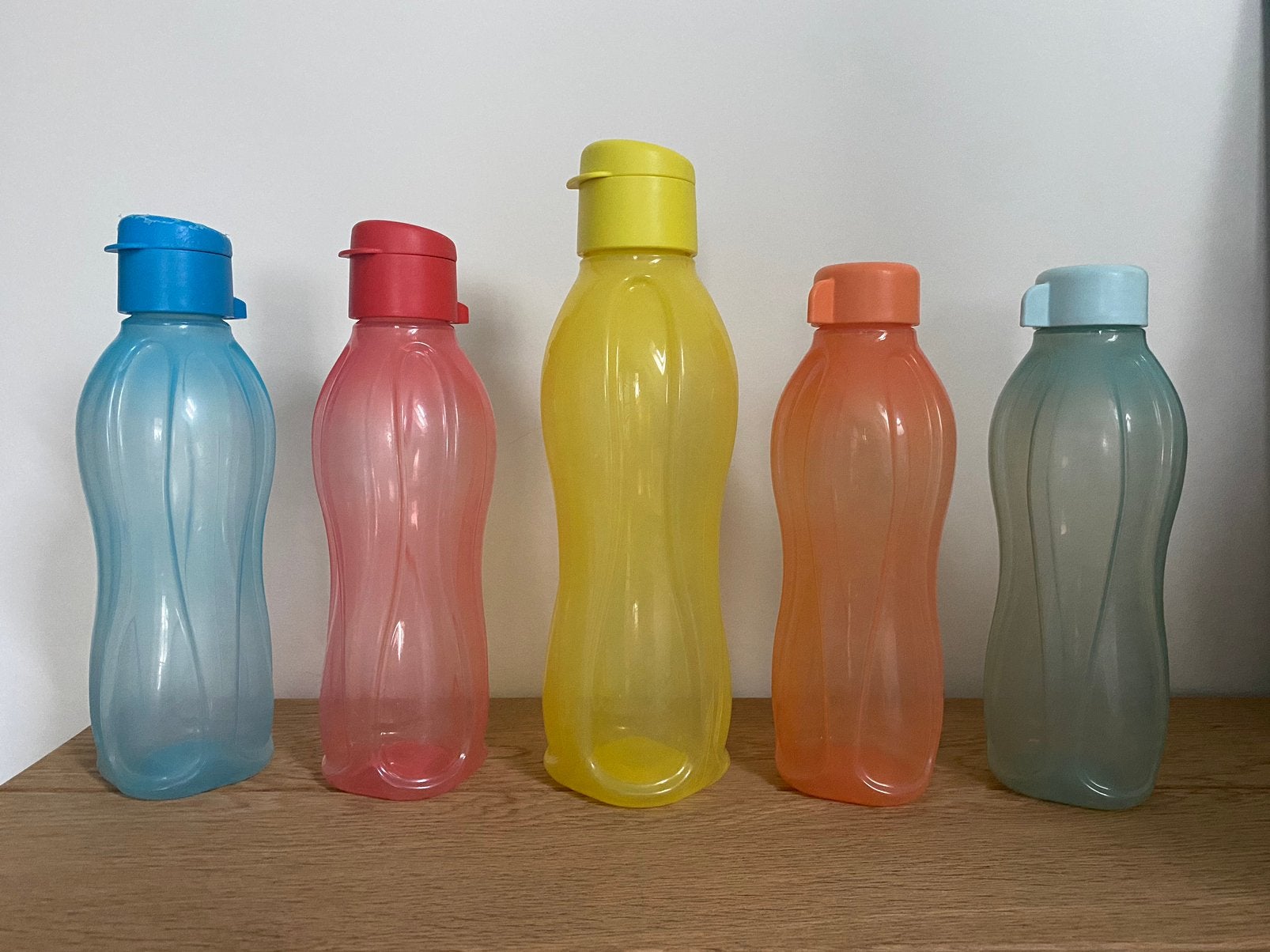 Drinflessen van Tupperware, 500 ml en 750 ml (propere staat), Huis en Inrichting, Ophalen of Verzenden, Zo goed als nieuw, Bus of Trommel