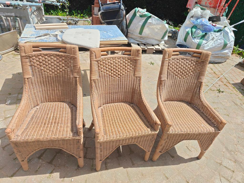 Gratis stoelen te geef te Lubbeek, Enlèvement