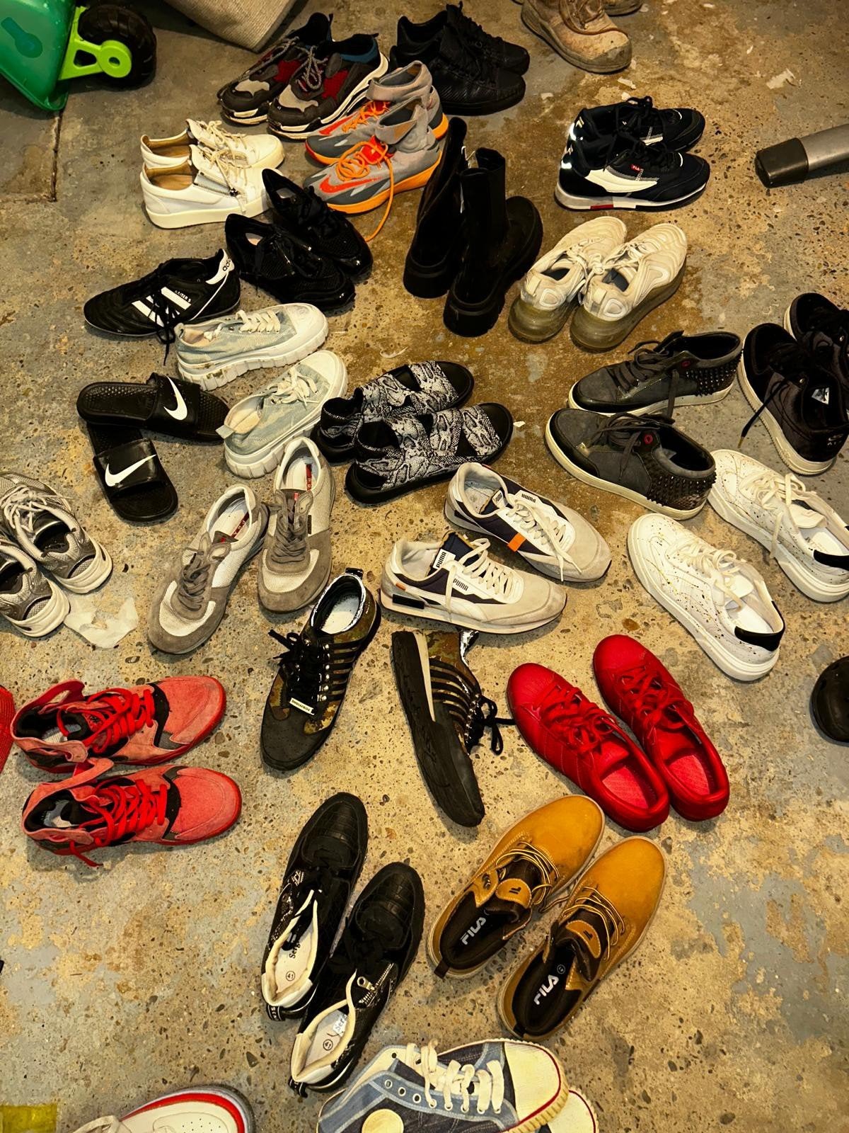 Lot de chaussures original, Maison & Meubles, Armoires | Armoires à chaussures, Enlèvement ou Envoi