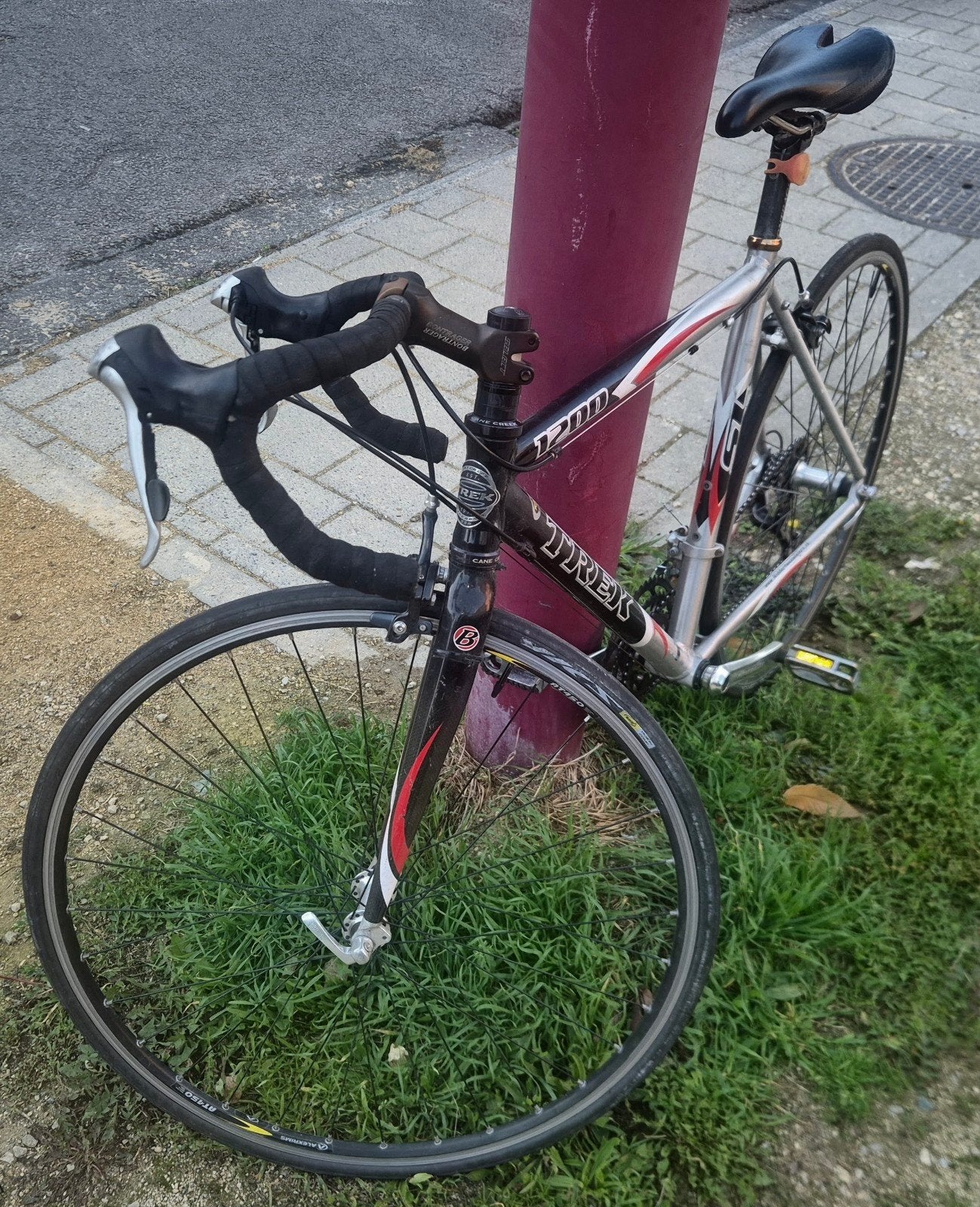 Vends Vélo Trek 1200 taille 52. excellent état, Vélos & Vélomoteurs, 49 à 53 cm, Aluminium, Comme neuf, Enlèvement
