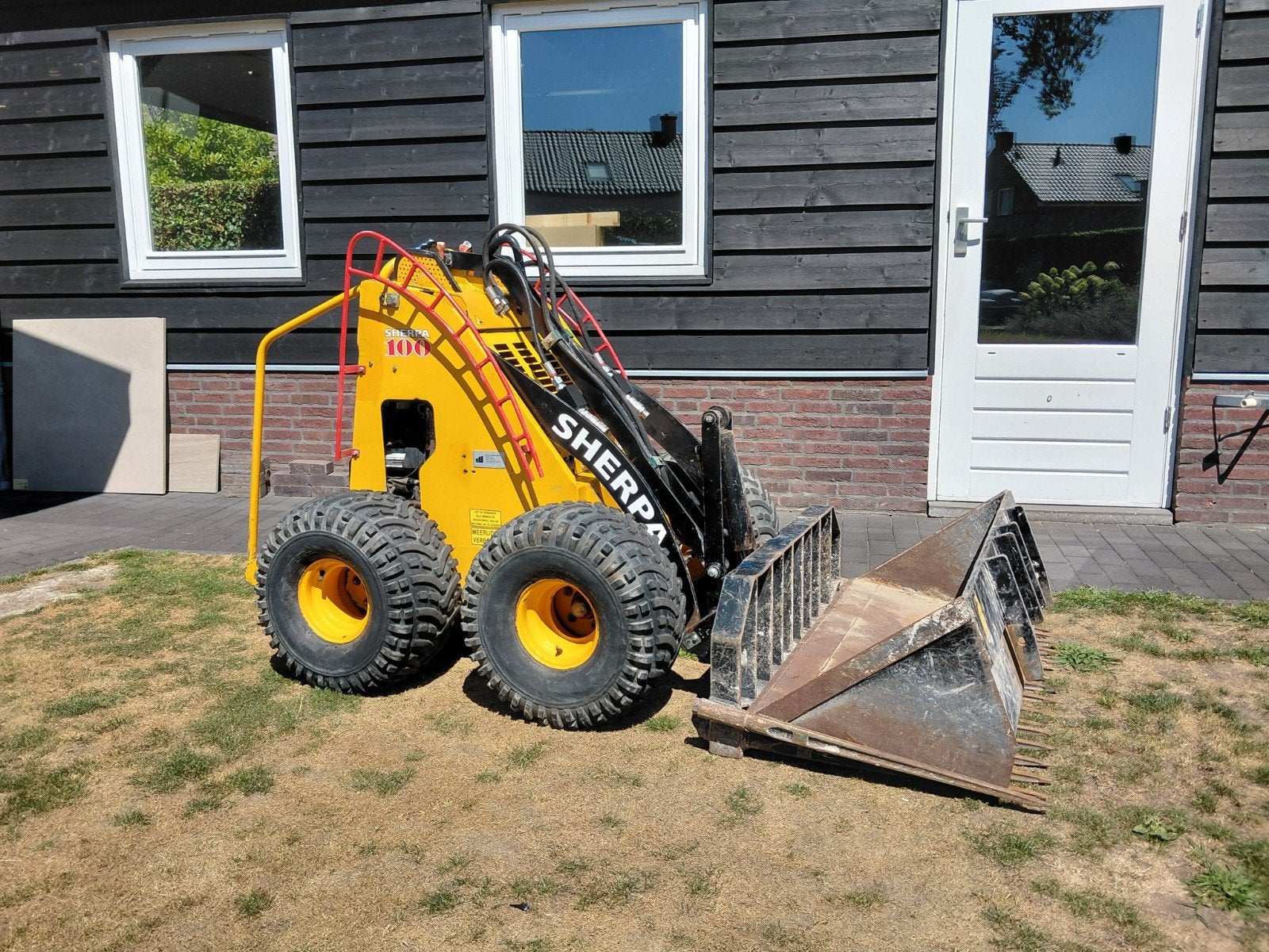 Sherpa 100 / Skidsrer / Giant / Honda / Shovel / Loader, Ophalen