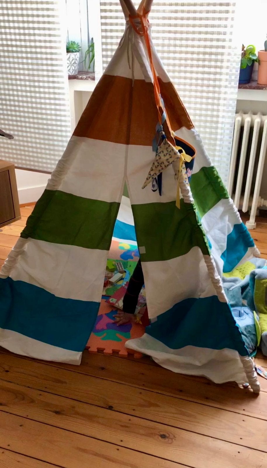 Tipi enfant comme neuf, Enfants & Bébés, Enlèvement, Comme neuf