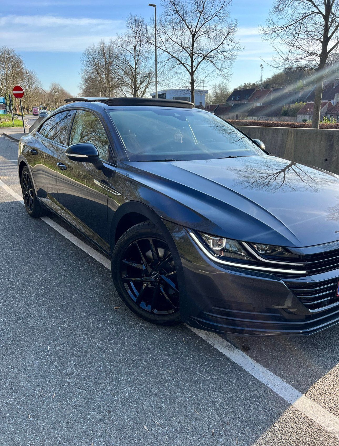Volkswagen Arteon 1.5 TSI 150 ch — Option complète, Autos, Cuir, Autres couleurs, Noir, 5 portes