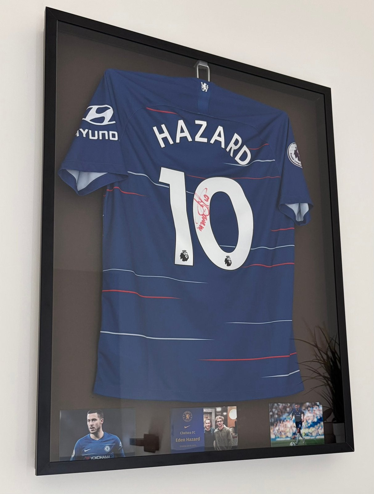 Eden Hazard signed chelsea shirt, Verzamelen, Ophalen, Zo goed als nieuw, Shirt