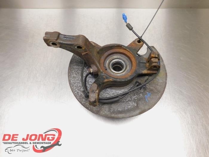 Fusee links-voor van een Suzuki SX-4, Gebruikt, -, -, Ophalen of Verzenden