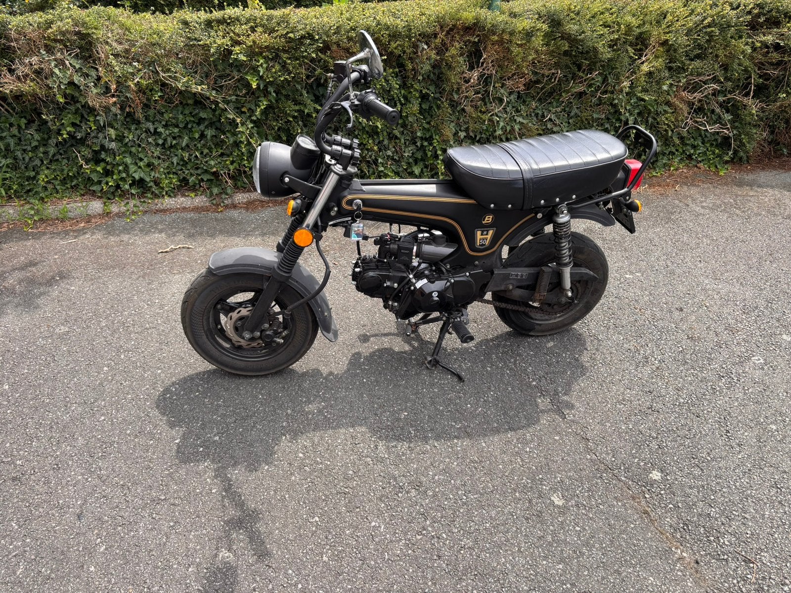 Bluroc heritage 50 cc, Fietsen en Brommers, Brommers | Overige merken, Ophalen, Zo goed als nieuw