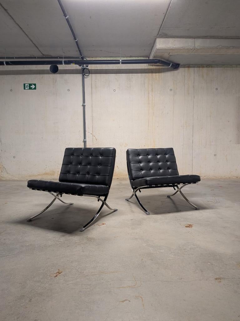Barcelona chairs - Mies van der Rohe (only 1 available!), Huis en Inrichting, Zetels | Zetels en Chaises Longues, Ophalen