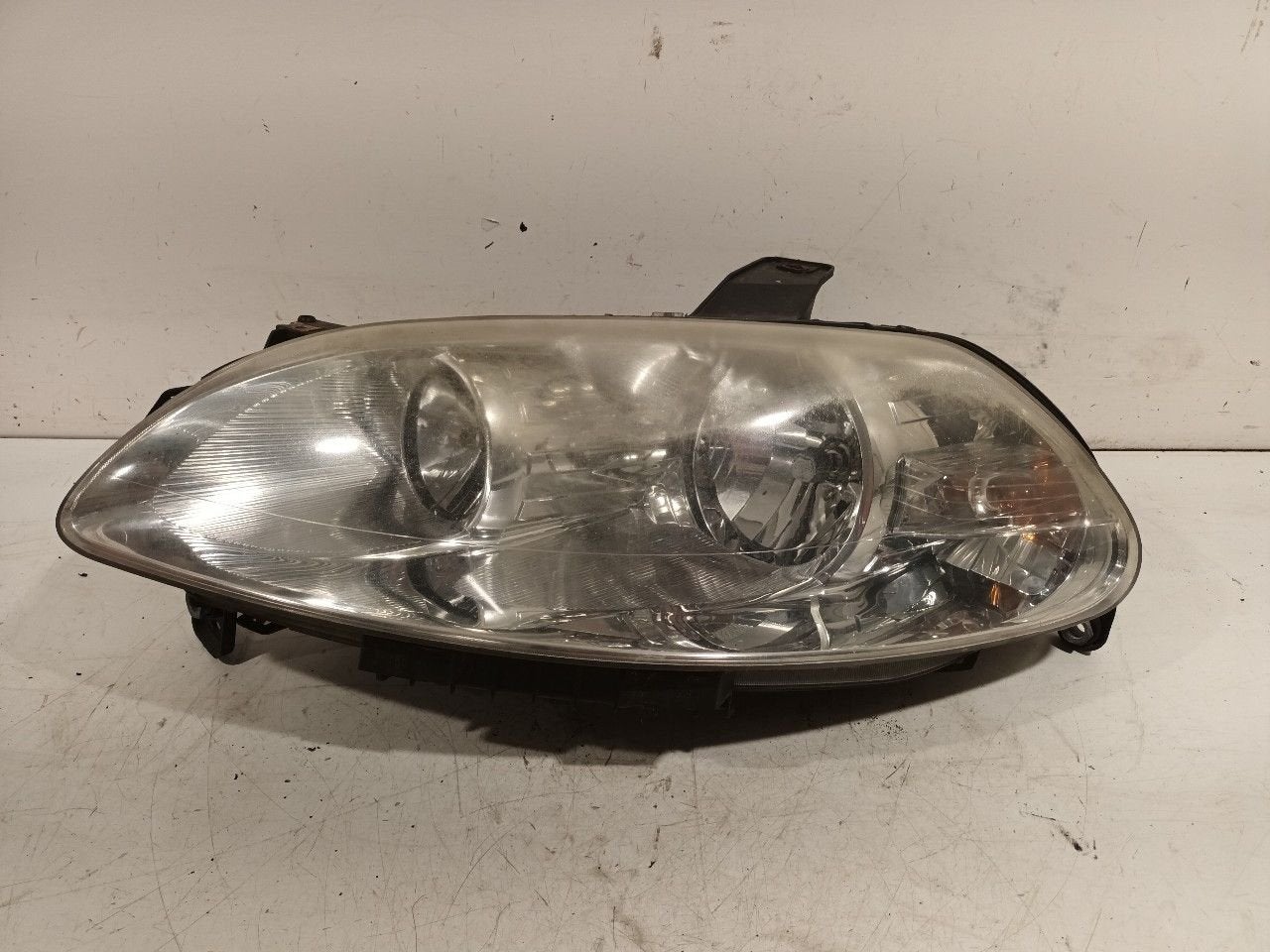 Koplamp links Fiat Croma, Onderdelen@venauto.nl, Van der Ven Autorecycling B.V., Gebruikt, Ettenseweg 76, 4706 PB Roosendaal, The Netherlands