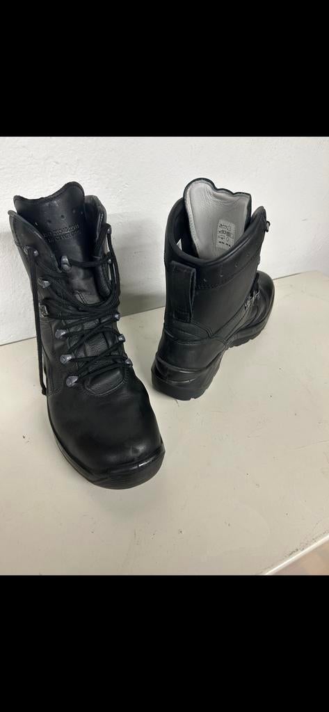 Paire de chaussures de sécurité HAIX, Enlèvement, Comme neuf