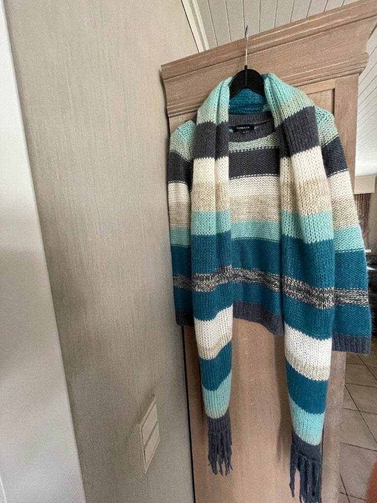 Trui met sjaal, Vêtements | Femmes, Taille 38/40 (M), Terre Bleue, Comme neuf, Vert