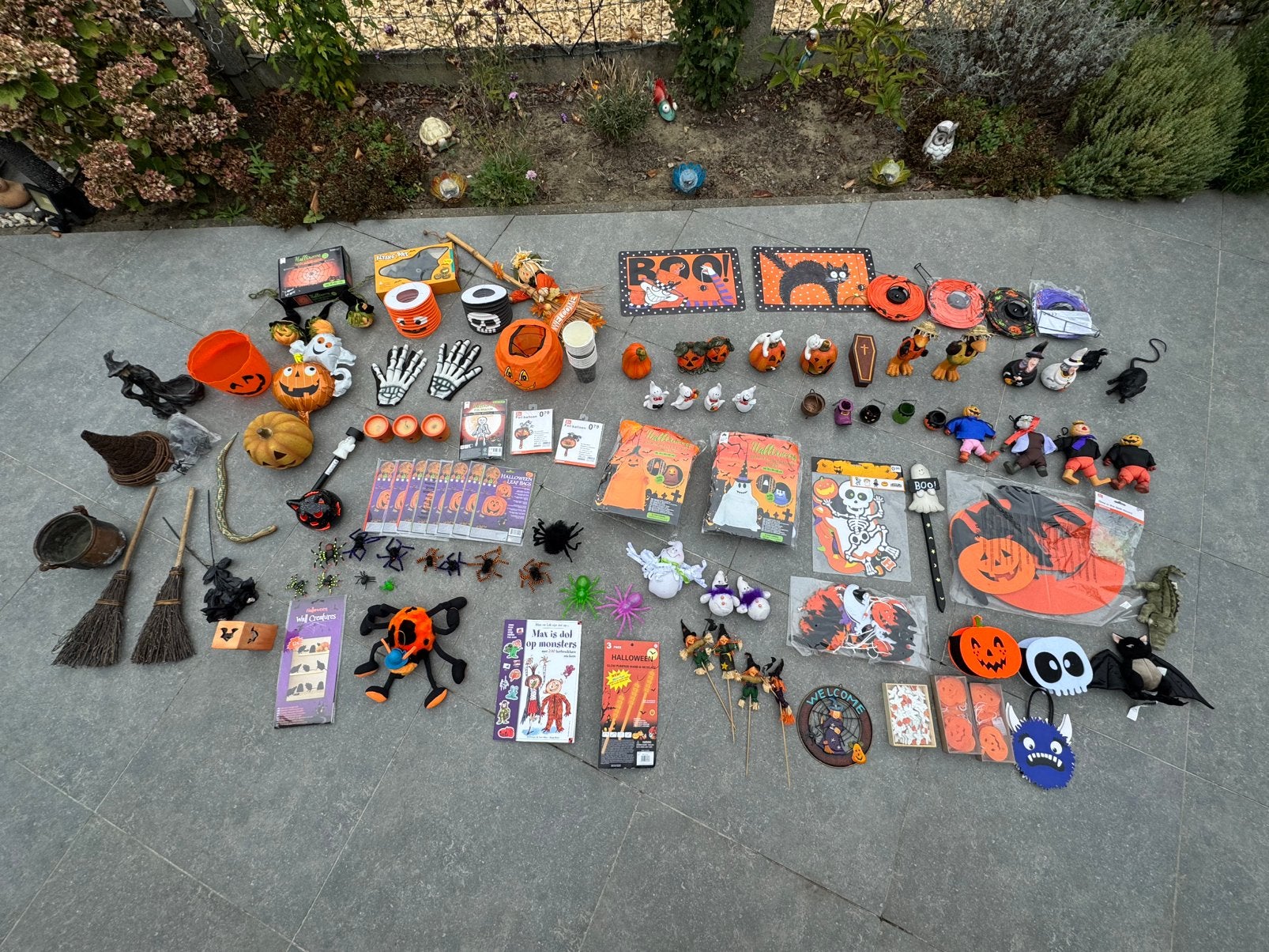 Halloween decoratie Enkel als pakket, Hobby en Vrije tijd, Ophalen, Zo goed als nieuw, Versiering