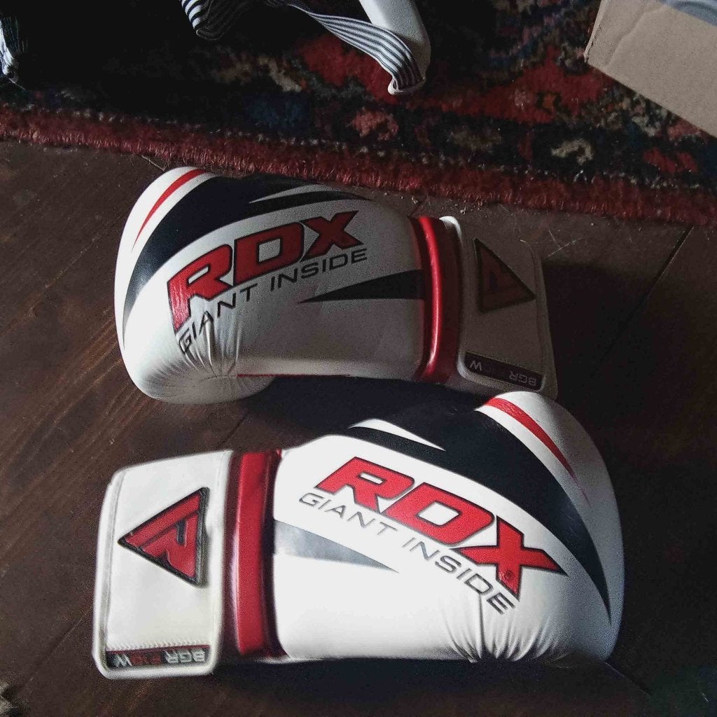 Boks handschoenen, been beschermers, tok etc ZGAN, Sport en Fitness, Vechtsporten en Zelfverdediging, Overige, Zo goed als nieuw