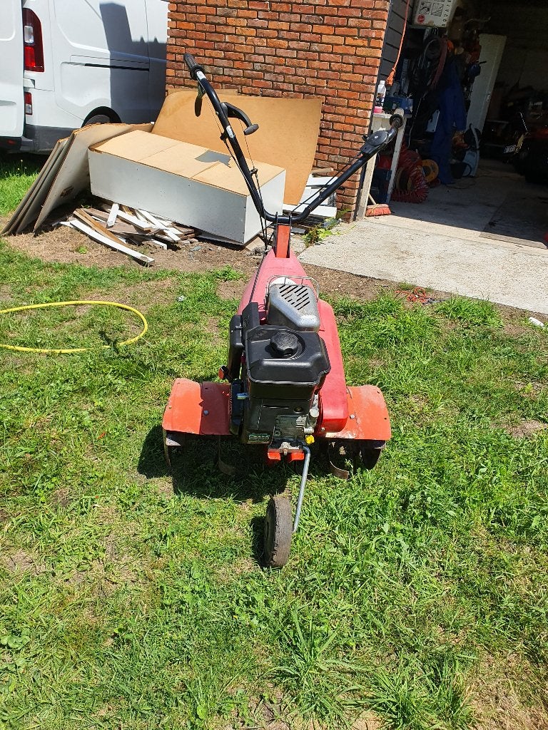 Briggs&Stratton grondfrees tuinfrees motoculteur 280 cc moto, Doe-het-zelf en Bouw, Ophalen, Benzine, Zo goed als nieuw, Briggs & stratton