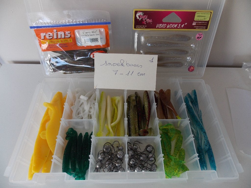 Box snoekbaars shads, Ophalen of Verzenden, Nieuw, Complete set